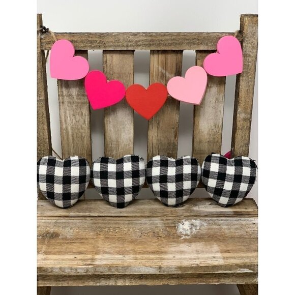 Valentines Day Hearts Buffalo Plaid Check Vase Bowl Filler Scatter Decor 4 piece - Picture 1 of 4